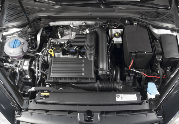 Photos of Volkswagen Golf TSI BlueMotion 3-door (Typ 5G) 2012