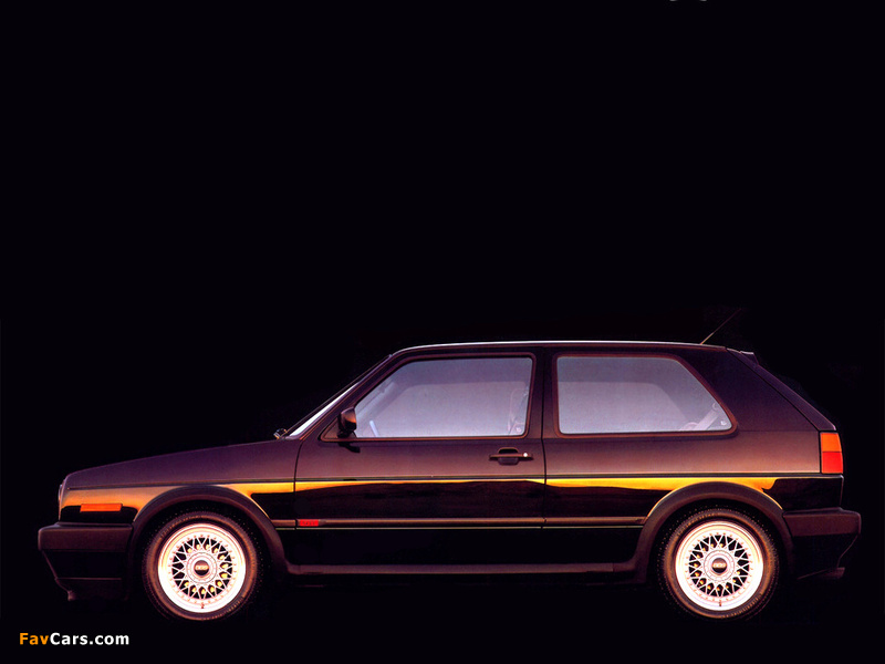 Pictures of Volkswagen GTI 3-door (Typ 1G) 1990–92 (800 x 600)