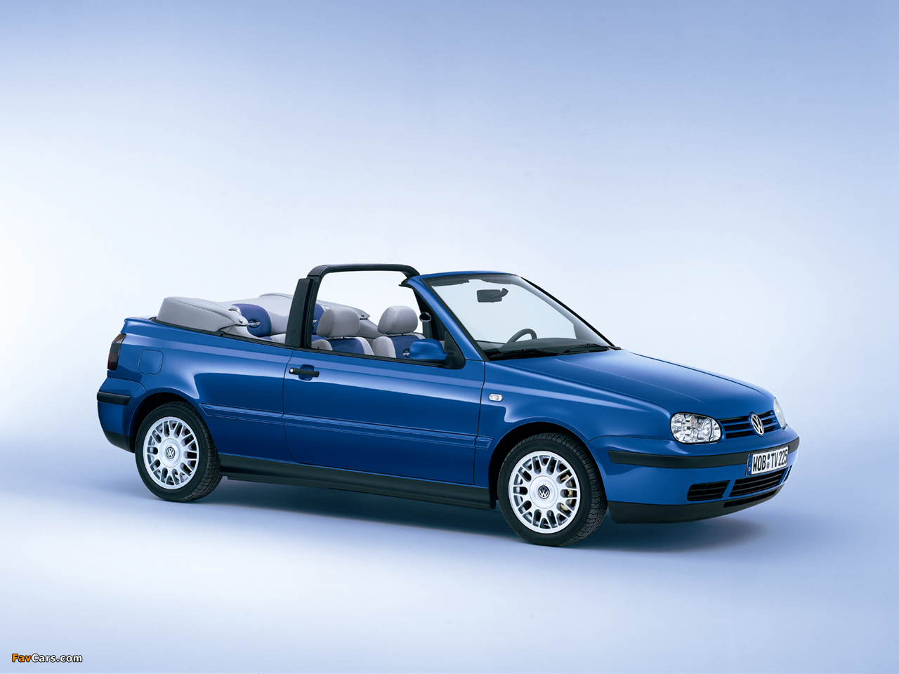 Pictures of Volkswagen Golf Cabrio Generation (Typ 1H) 1999 (1280 x 960)