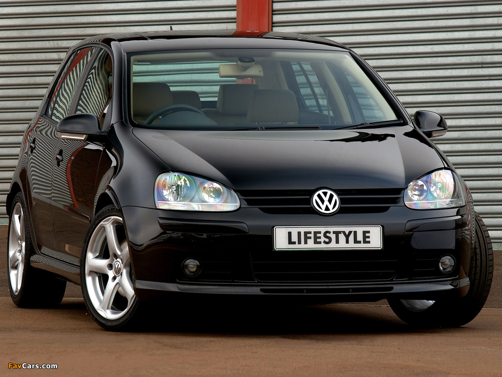 Pictures of Volkswagen Golf 5-door Lifestyle ZA-spec (Typ 1K) 2004–08 (1024 x 768)