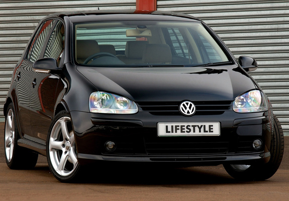 Pictures of Volkswagen Golf 5-door Lifestyle ZA-spec (Typ 1K) 2004–08