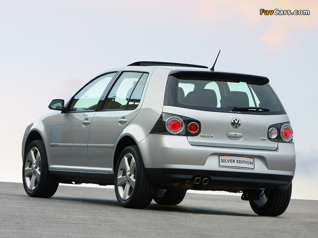 Pictures of Volkswagen Golf Silver Edition BR-spec (Typ 1J) 2009 (640 x 480)