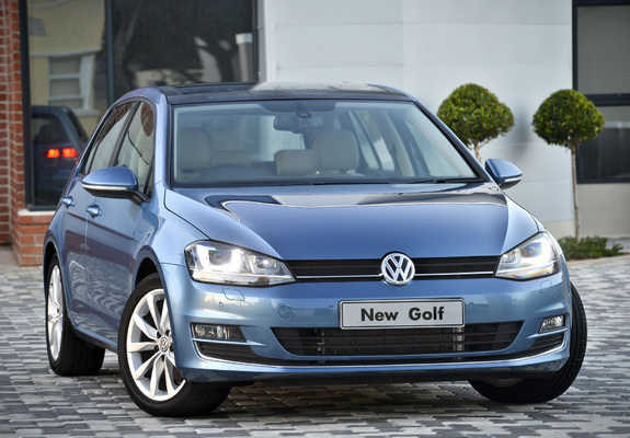 Pictures of Volkswagen Golf TSI BlueMotion 5-door ZA-spec (Typ 5G) 2013