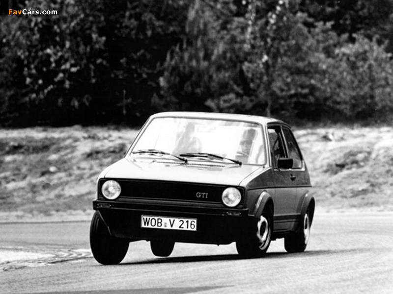 Volkswagen Golf GTI 3-door (Typ 17) 1976–83 images (800 x 600)