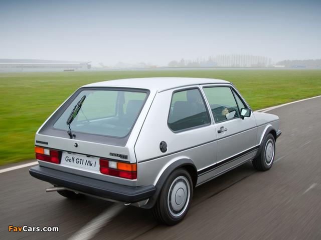 Volkswagen Golf GTI Pirelli UK-spec (Typ 17) 1983 images (640 x 480)