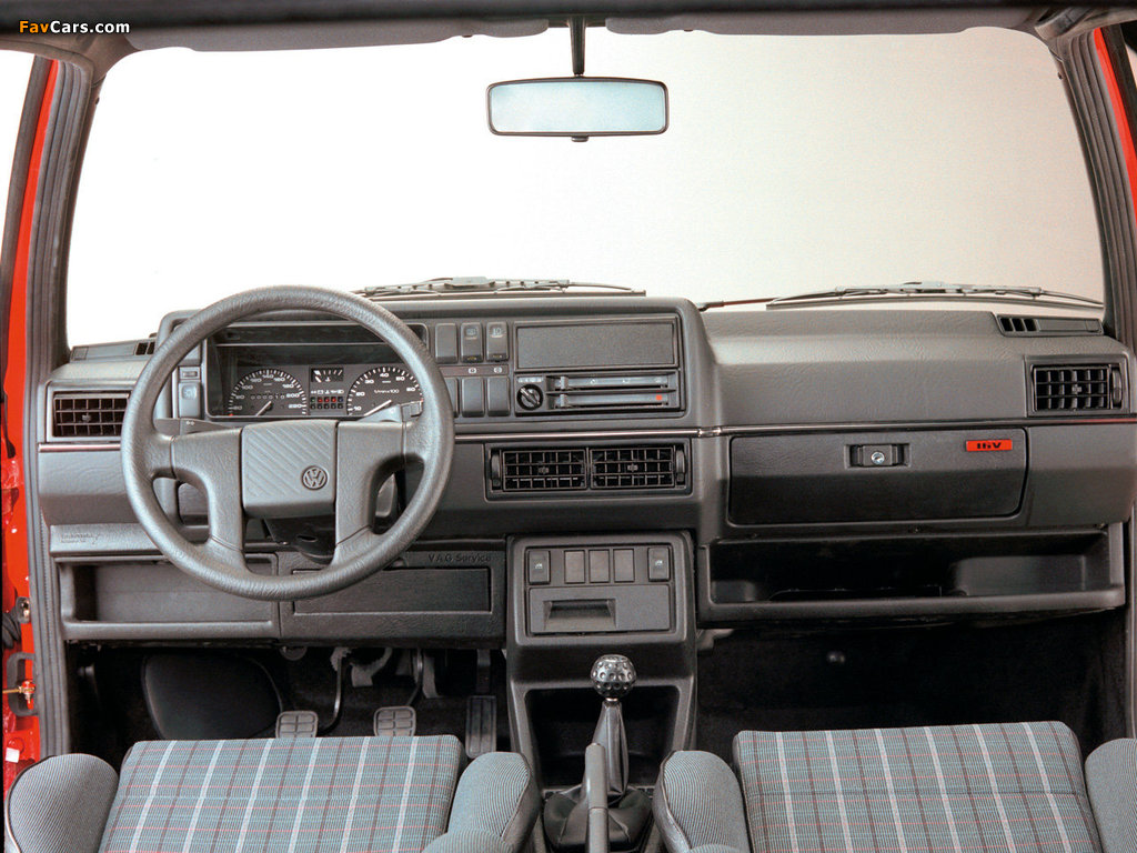 Volkswagen Golf GTI 16V (Typ 19) 1986–89 pictures (1024 x 768)