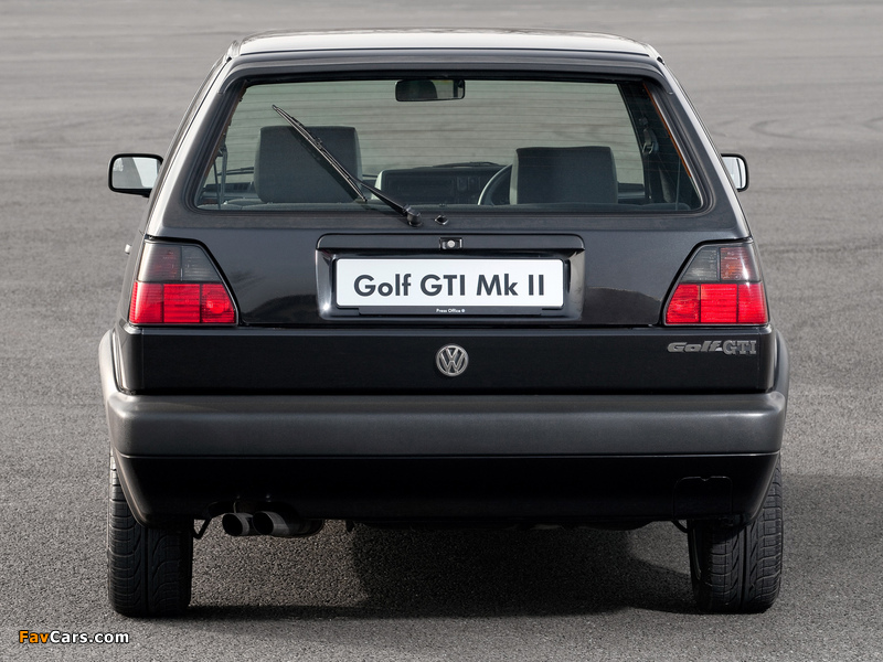 Volkswagen Golf GTI UK-spec (Typ 1G) 1989–92 pictures (800 x 600)