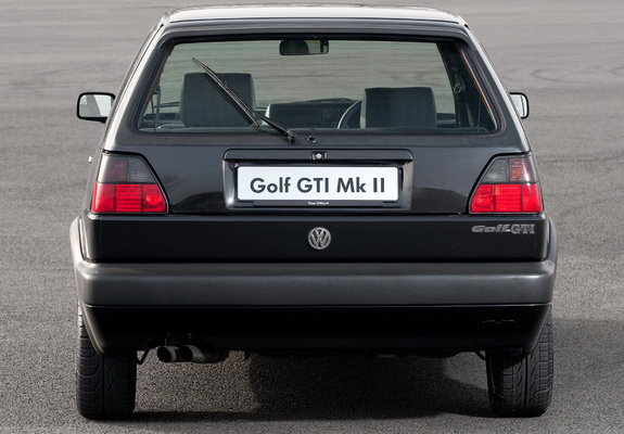 Volkswagen Golf GTI UK-spec (Typ 1G) 1989–92 pictures