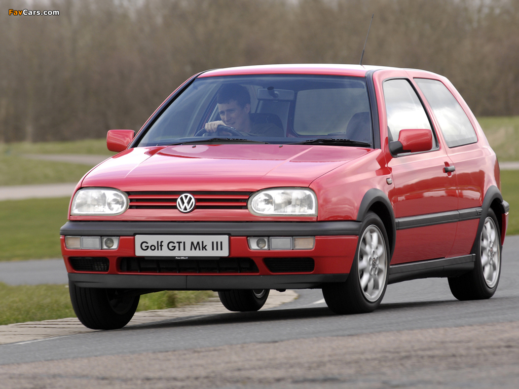 Volkswagen Golf GTI UK-spec (Type 1H) 1992–97 images (1024 x 768)