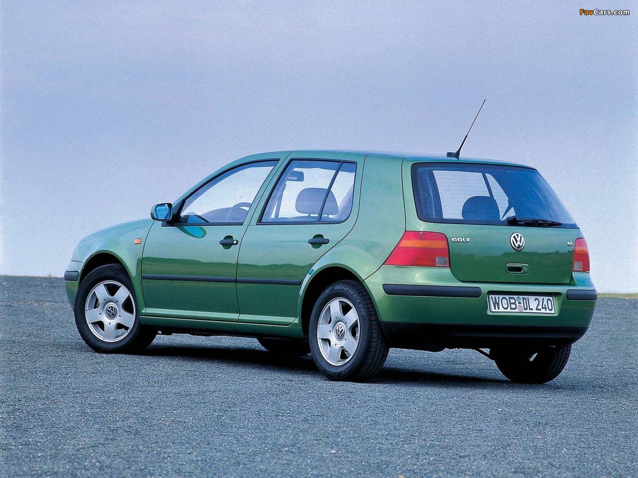 Volkswagen Golf 5-door (Typ 1J) 1997–2003 photos (1280 x 960)