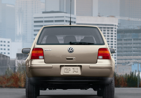Volkswagen Golf 2.0 5-door US-spec (Typ 1J) 1999–2003 images