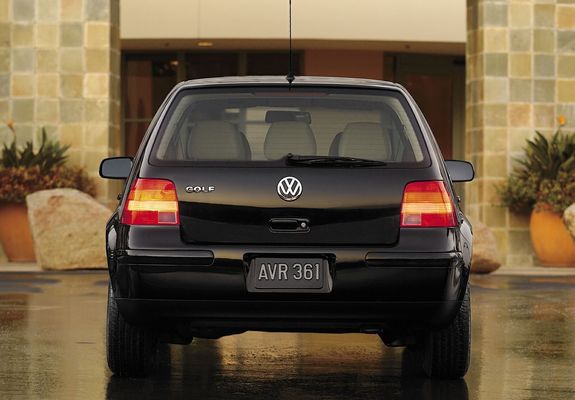 Volkswagen Golf 2.0 5-door US-spec (Typ 1J) 1999–2003 photos