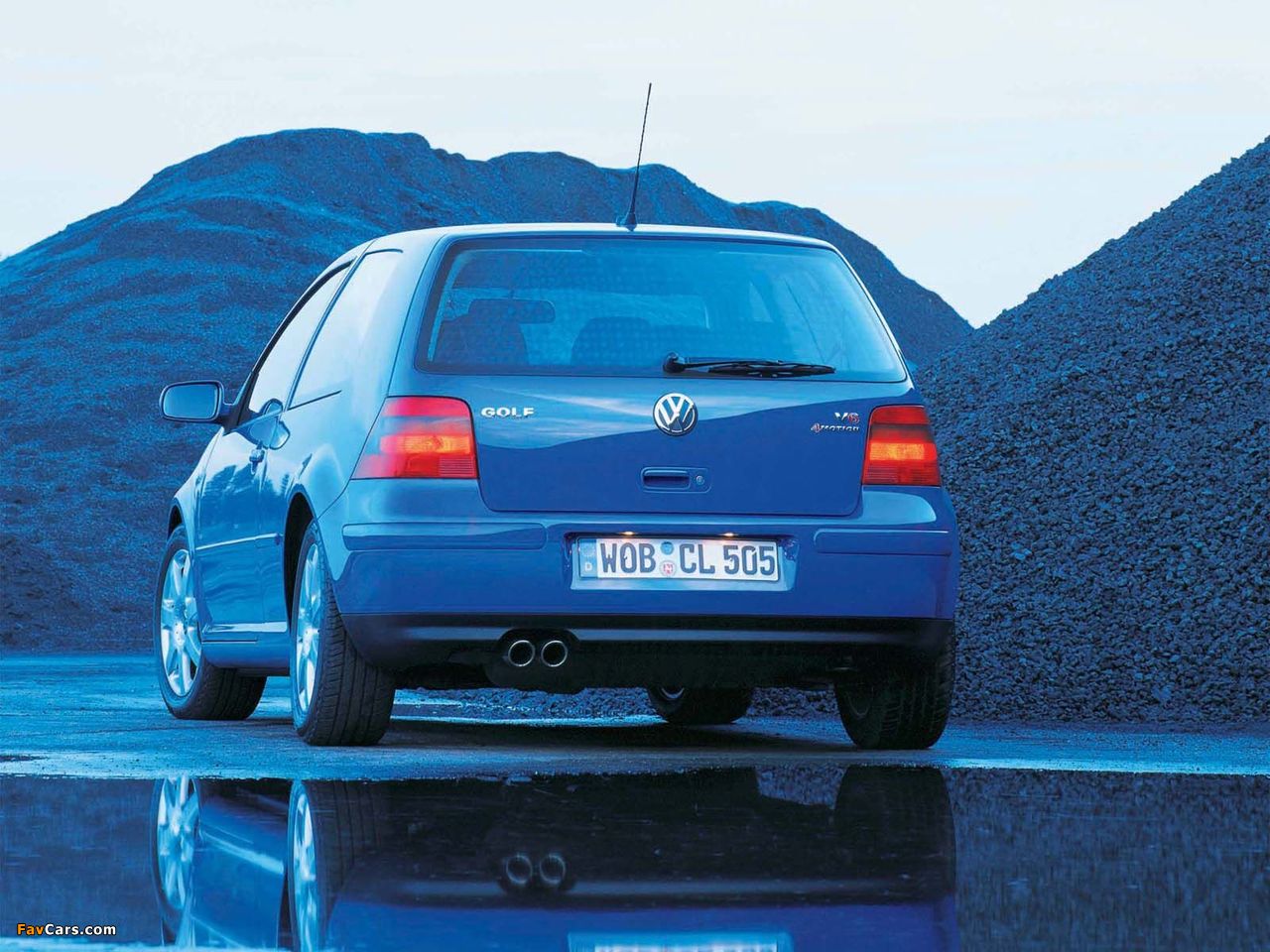 Volkswagen Golf V6 4MOTION 3-door (Typ 1J) 1999–2003 pictures (1280 x 960)