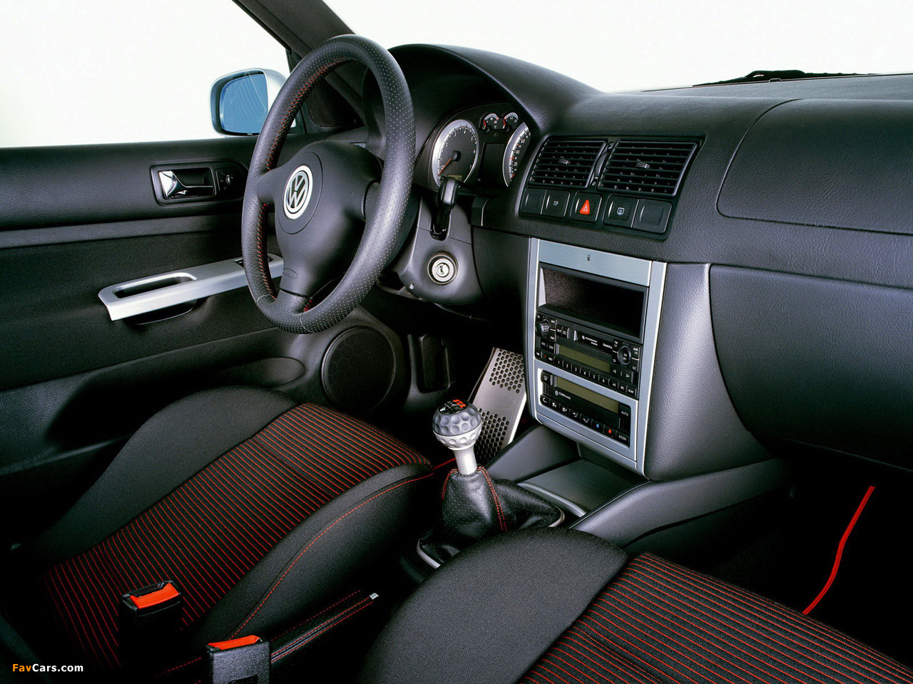 Volkswagen Golf GTI (Typ 1J) 2001–03 images (1280 x 960)