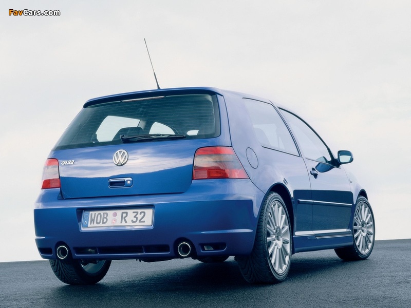 Volkswagen Golf R32 (Typ 1J) 2002–04 photos (800 x 600)