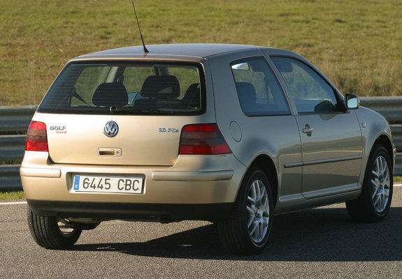 Volkswagen Golf 1.6 FSI 3-door (Typ 1J) 2002–03 wallpapers