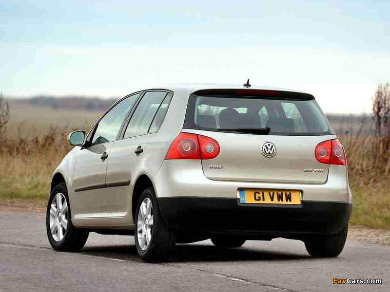 Volkswagen Golf 5-door UK-spec (Typ 1K) 2003–08 images (800 x 600)