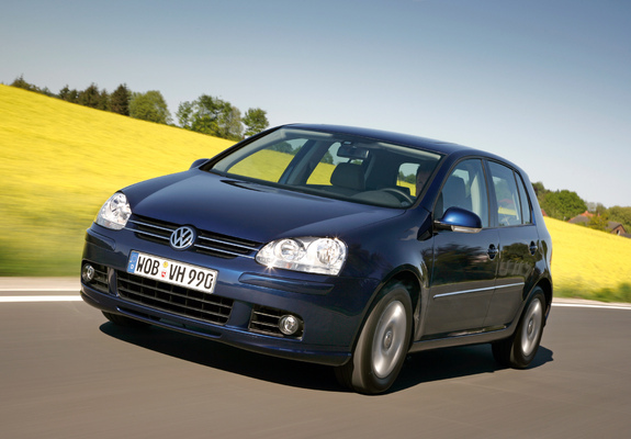 Volkswagen Golf 5-door (Typ 1K) 2003–08 images