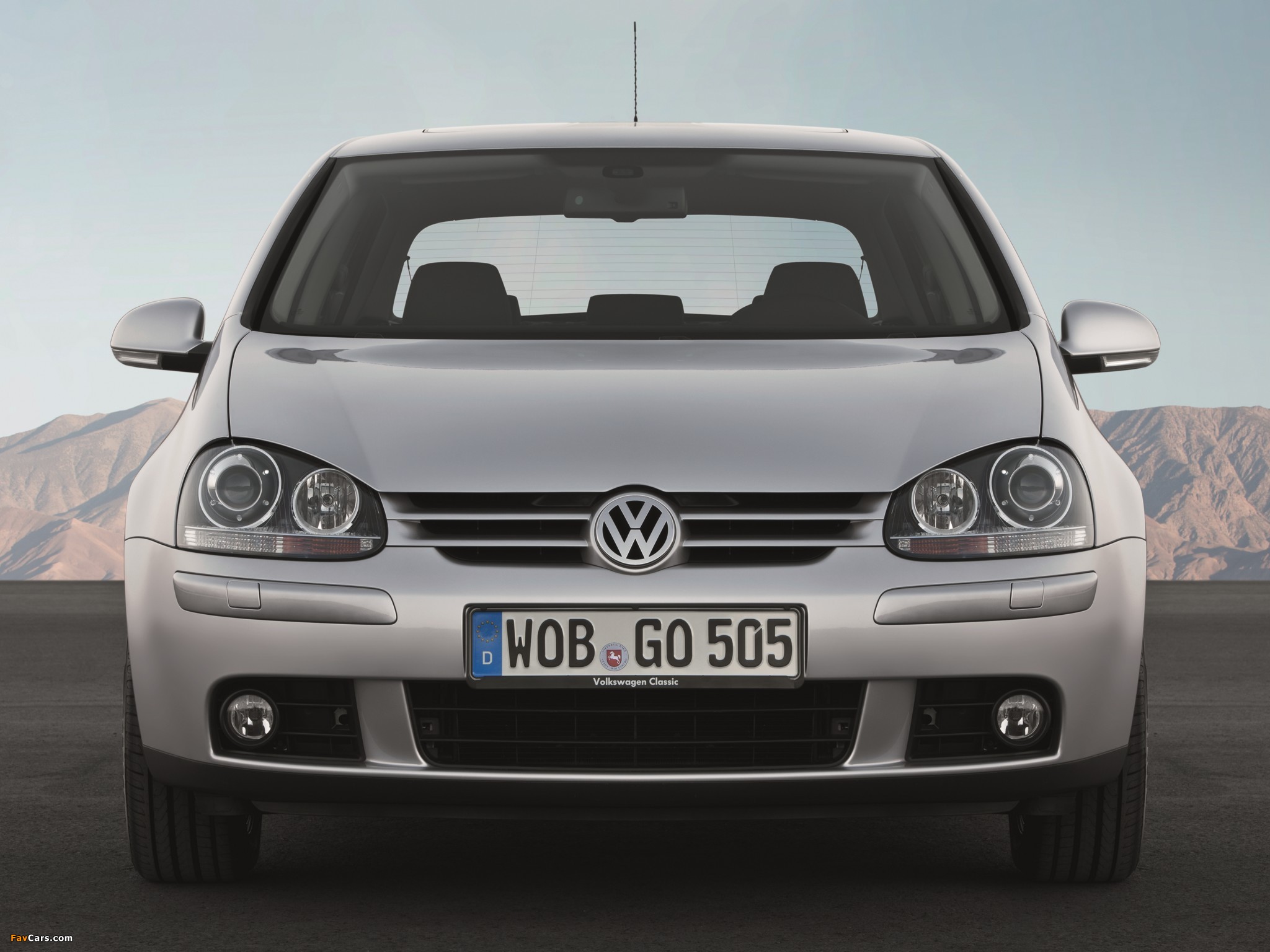 Volkswagen Golf 5-door (Typ 1K) 2003–08 pictures (2048 x 1536)