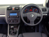 Volkswagen Golf 1.6 5-door ZA-spec (Typ 1K) 2003–08 pictures