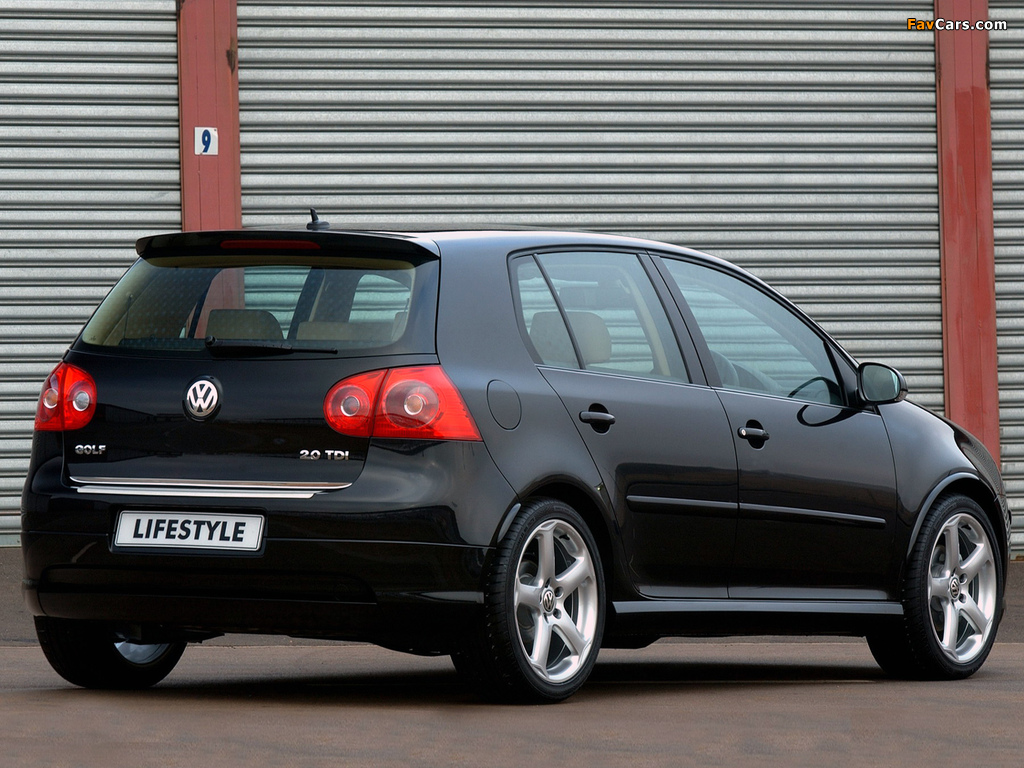 Volkswagen Golf 5-door Lifestyle ZA-spec (Typ 1K) 2004–08 pictures (1024 x 768)