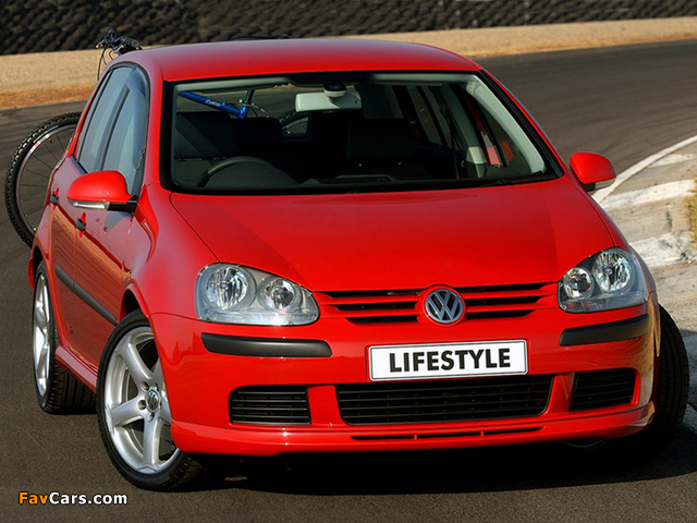 Volkswagen Golf 5-door Lifestyle ZA-spec (Typ 1K) 2004–08 pictures (640 x 480)