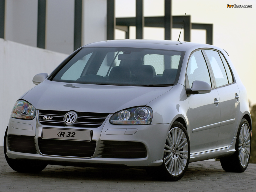 Volkswagen Golf R32 5-door ZA-spec (Typ 1K) 2006–08 pictures (1024 x 768)