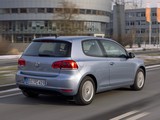 Volkswagen Golf 3-door (Typ 5K) 2008–12 images