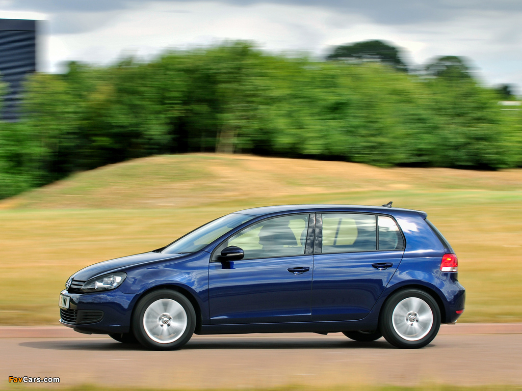 Volkswagen Golf 5-door UK-spec (Typ 1K) 2008 photos (1024 x 768)