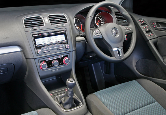 Volkswagen Golf BlueMotion 5-door ZA-spec (Typ 5K) 2009–12 images