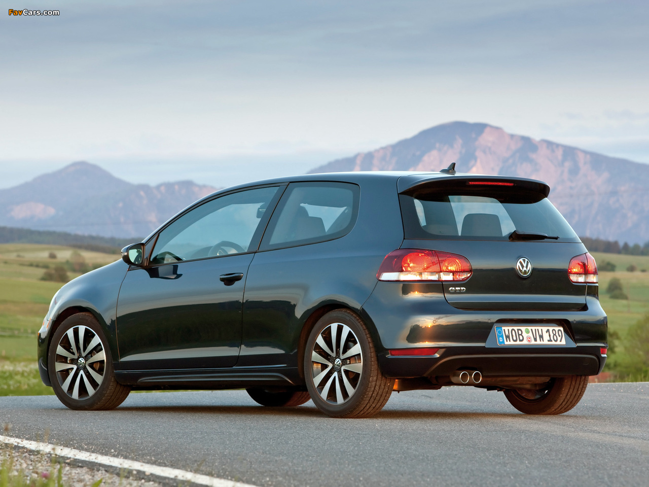 Volkswagen Golf GTD 3-door (Typ 5K) 2009–12 images (1280 x 960)