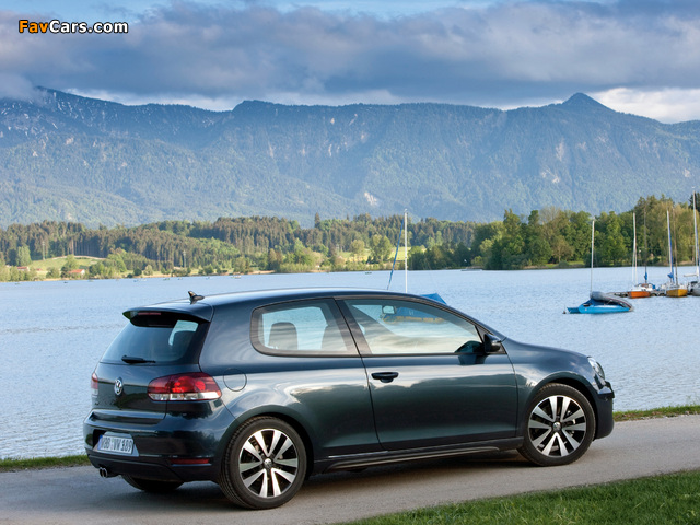 Volkswagen Golf GTD 3-door (Typ 5K) 2009–12 images (640 x 480)