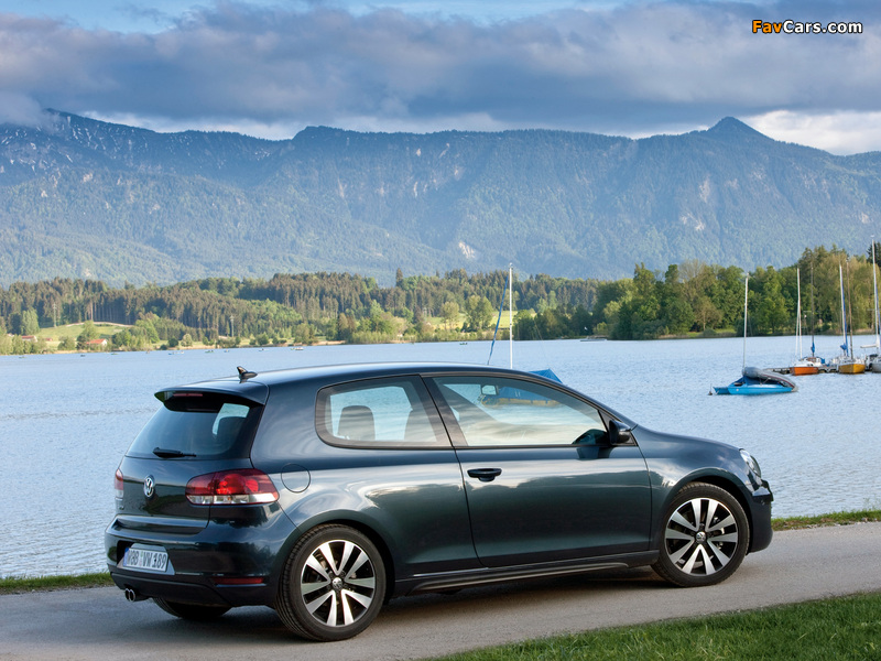 Volkswagen Golf GTD 3-door (Typ 5K) 2009–12 images (800 x 600)