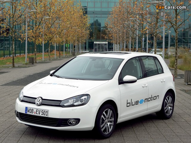 Volkswagen Golf Blue-e-motion Prototype (Typ 5K) 2010 photos (640 x 480)