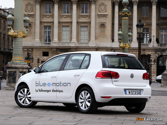 Volkswagen Golf Blue-e-motion Prototype (Typ 5K) 2010 pictures (640 x 480)