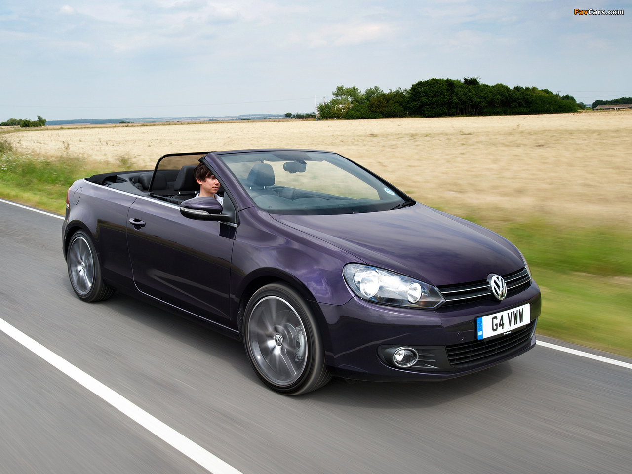 Volkswagen Golf Cabrio UK-spec (Typ 5K) 2011 images (1280 x 960)