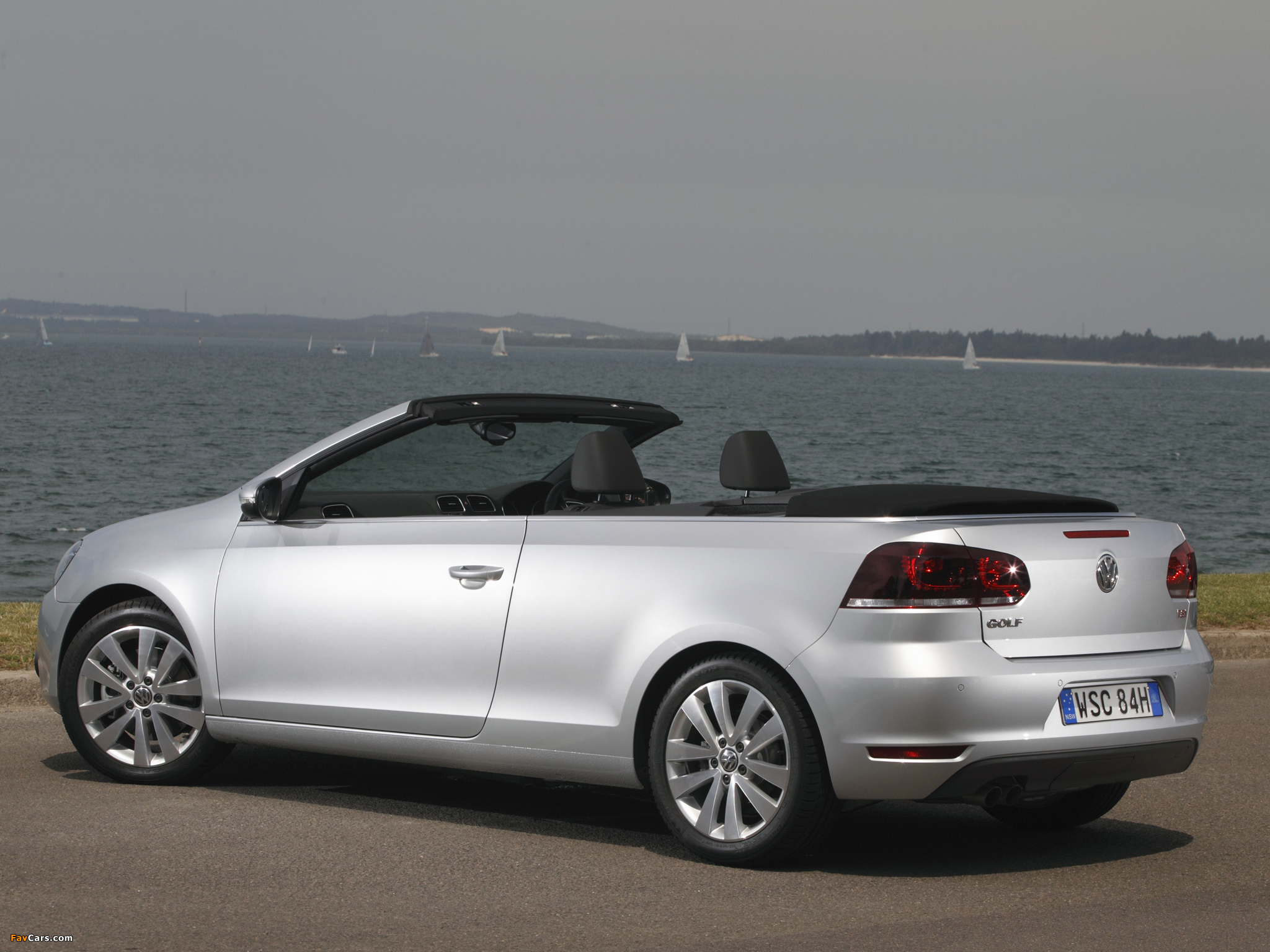 Volkswagen Golf Cabrio AU-spec (Typ 5K) 2011 pictures (2048 x 1536)