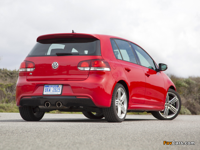 Volkswagen Golf R 5-door US-spec (Typ 5K) 2011 pictures (640 x 480)