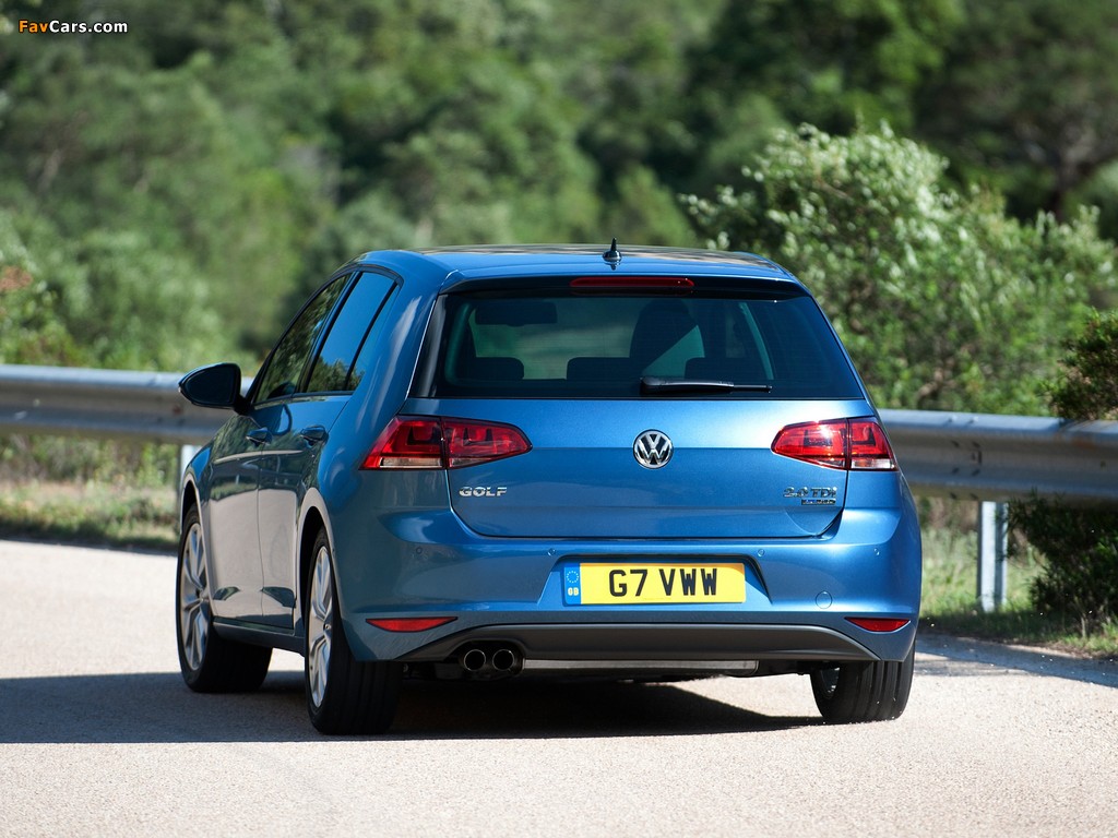 Volkswagen Golf TDI BlueMotion 5-door UK-spec (Typ 5G) 2012 photos (1024 x 768)