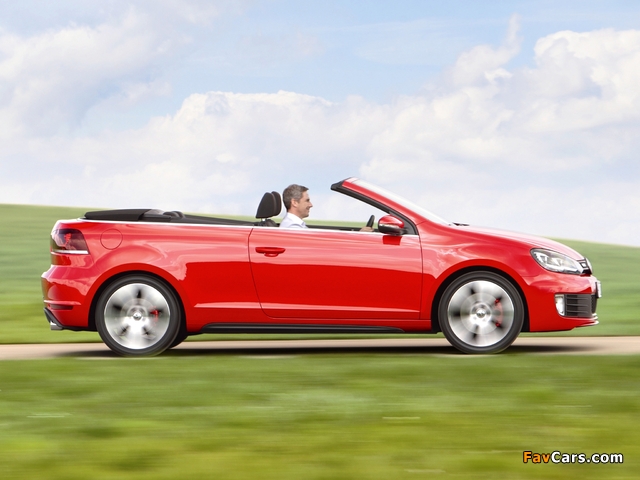 Volkswagen Golf GTI Cabriolet (Typ 5K) 2012 photos (640 x 480)