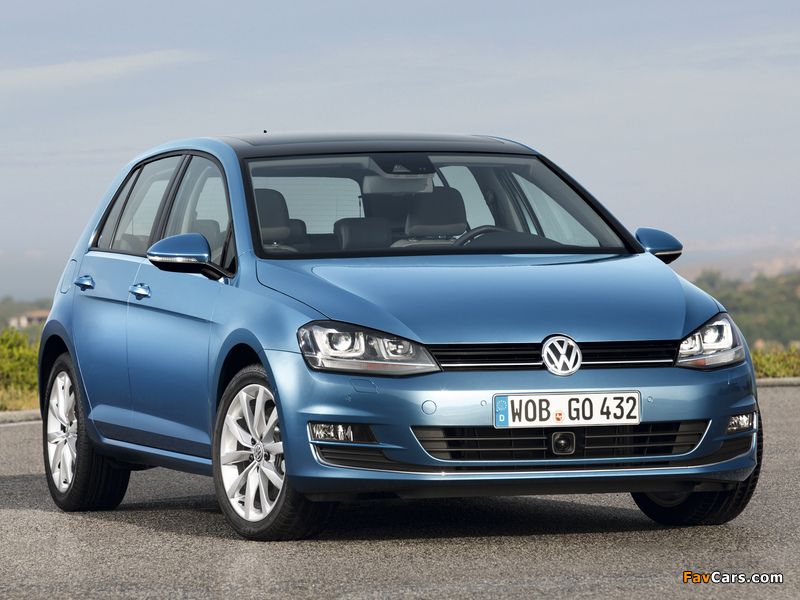 Volkswagen Golf TSI BlueMotion 5-door (Typ 5G) 2012 pictures (800 x 600)