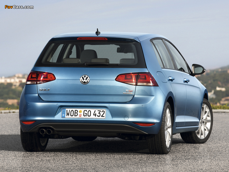 Volkswagen Golf TSI BlueMotion 5-door (Typ 5G) 2012 pictures (800 x 600)