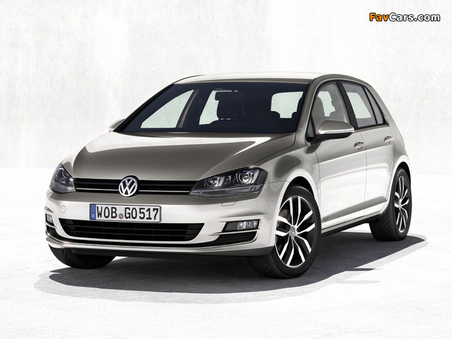 Volkswagen Golf TSI BlueMotion 5-door (Typ 5G) 2012 pictures (640 x 480)