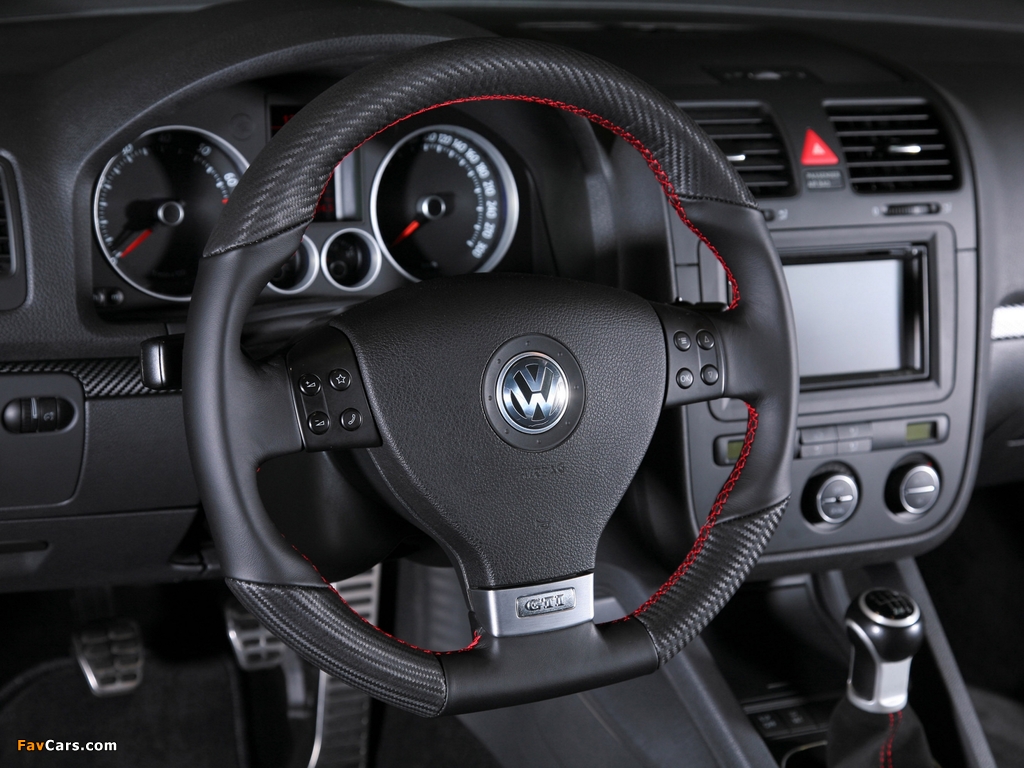 SKN Volkswagen Golf GTI 3-door (Typ 1K) 2012 wallpapers (1024 x 768)