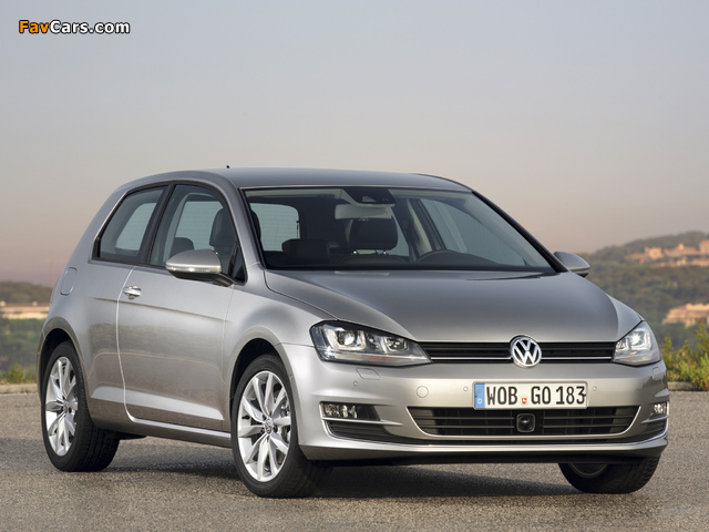 Volkswagen Golf TSI BlueMotion 3-door (Typ 5G) 2012 wallpapers (640 x 480)