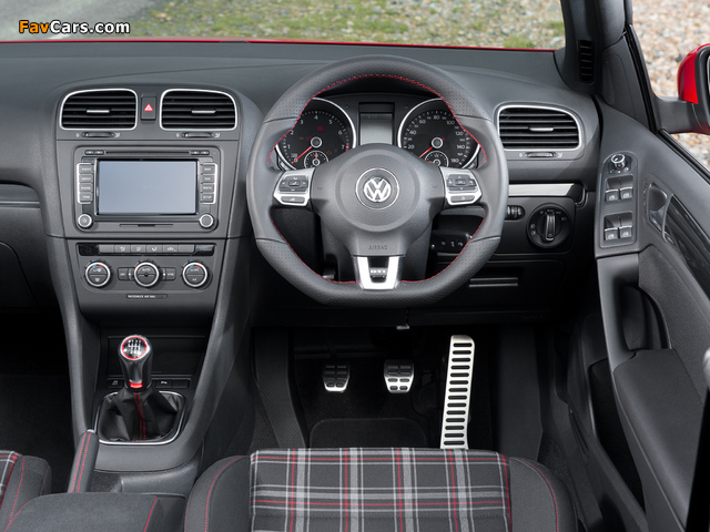 Volkswagen Golf GTI Cabriolet UK-spec (Typ 5K) 2012 wallpapers (640 x 480)