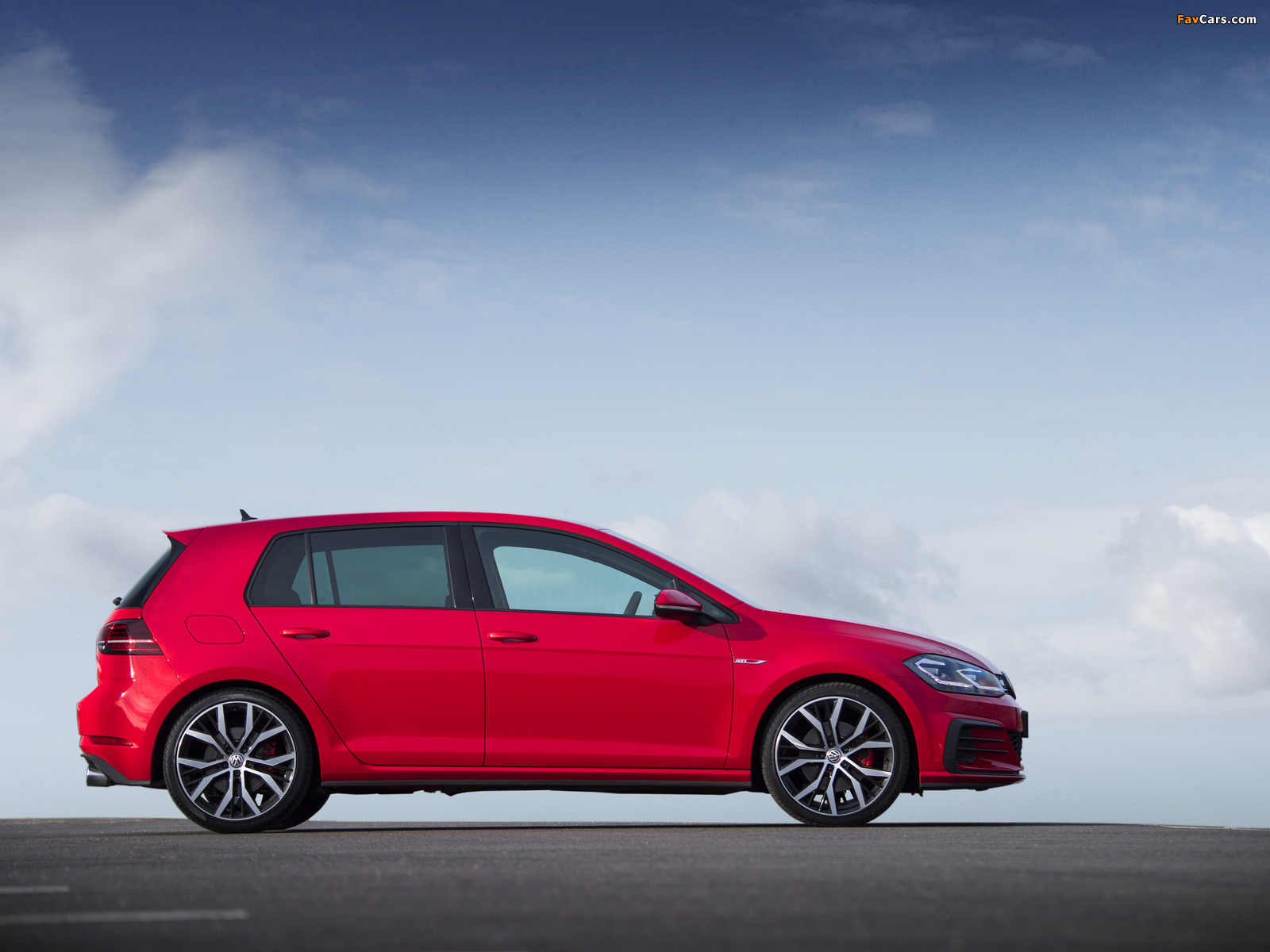 Volkswagen Golf GTI 5-door UK-spec (5G) 2017 pictures (1600 x 1200)