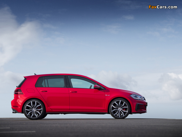 Volkswagen Golf GTI 5-door UK-spec (5G) 2017 pictures (640 x 480)