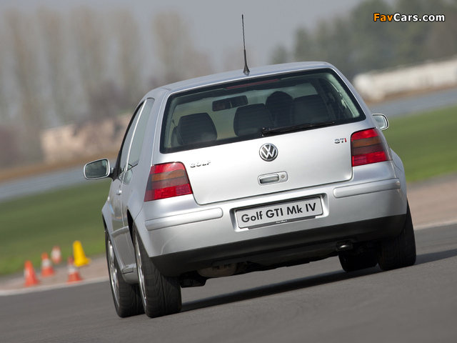 Volkswagen Golf GTI UK-spec (Type 1J) 2001–03 wallpapers (640 x 480)