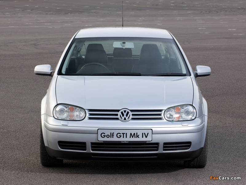Volkswagen Golf GTI UK-spec (Type 1J) 2001–03 wallpapers (800 x 600)